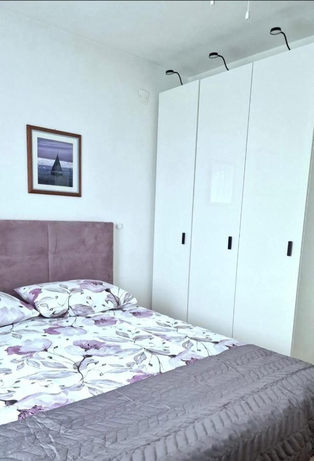 Apartment Silvana Kaštela Buitenkant foto
